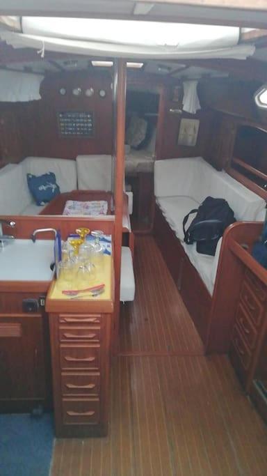 Boat-Apartamento Flotante Cadiz.. La Juanita Arroyo المظهر الخارجي الصورة